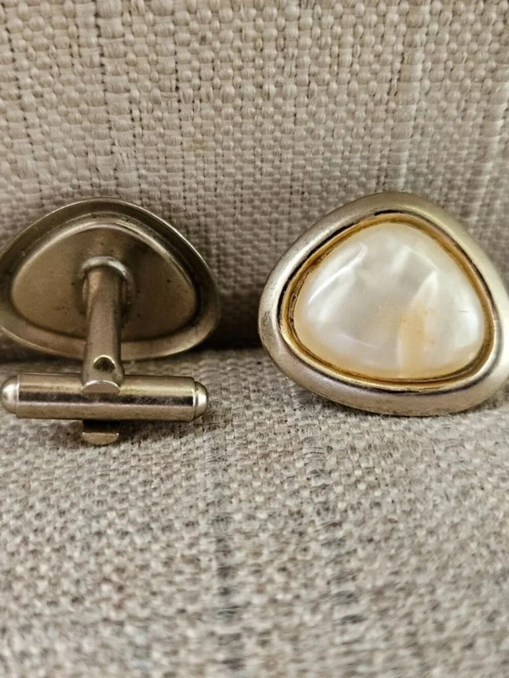 Vintage Cufflinks Mother of Pearl Stone Gold Tone Cuff links shirt Cuff links